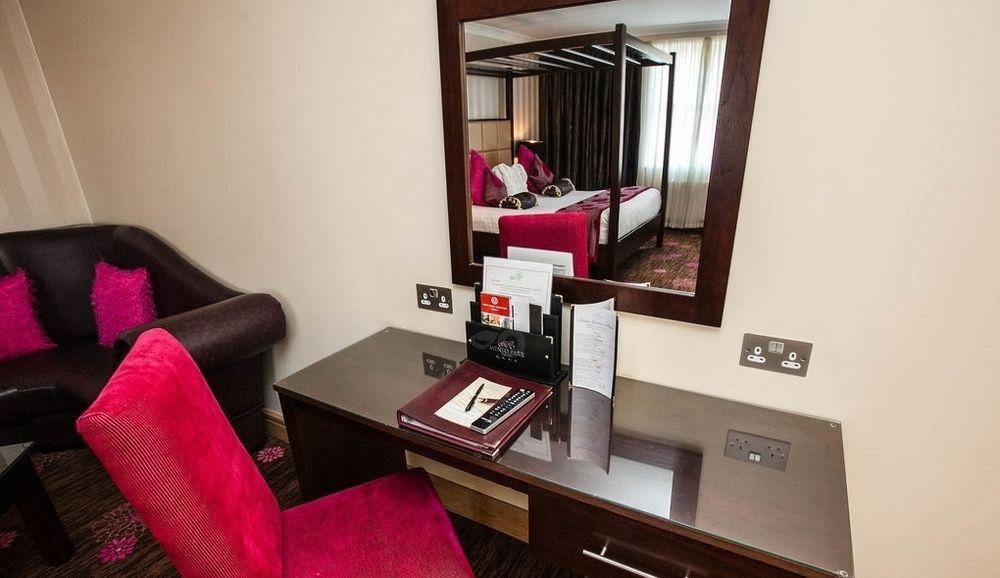 Menlo Park Apartments Galway Extérieur photo